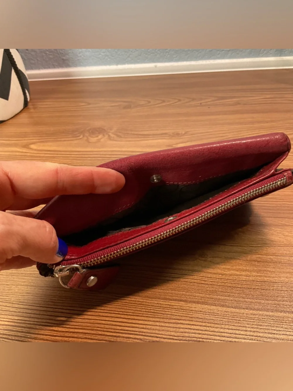 Fossil Red Leather Long Wallet Organizer Multi Card ID Window Snap Closure